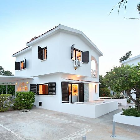 Green Bay Villa Protaras Bagian luar foto